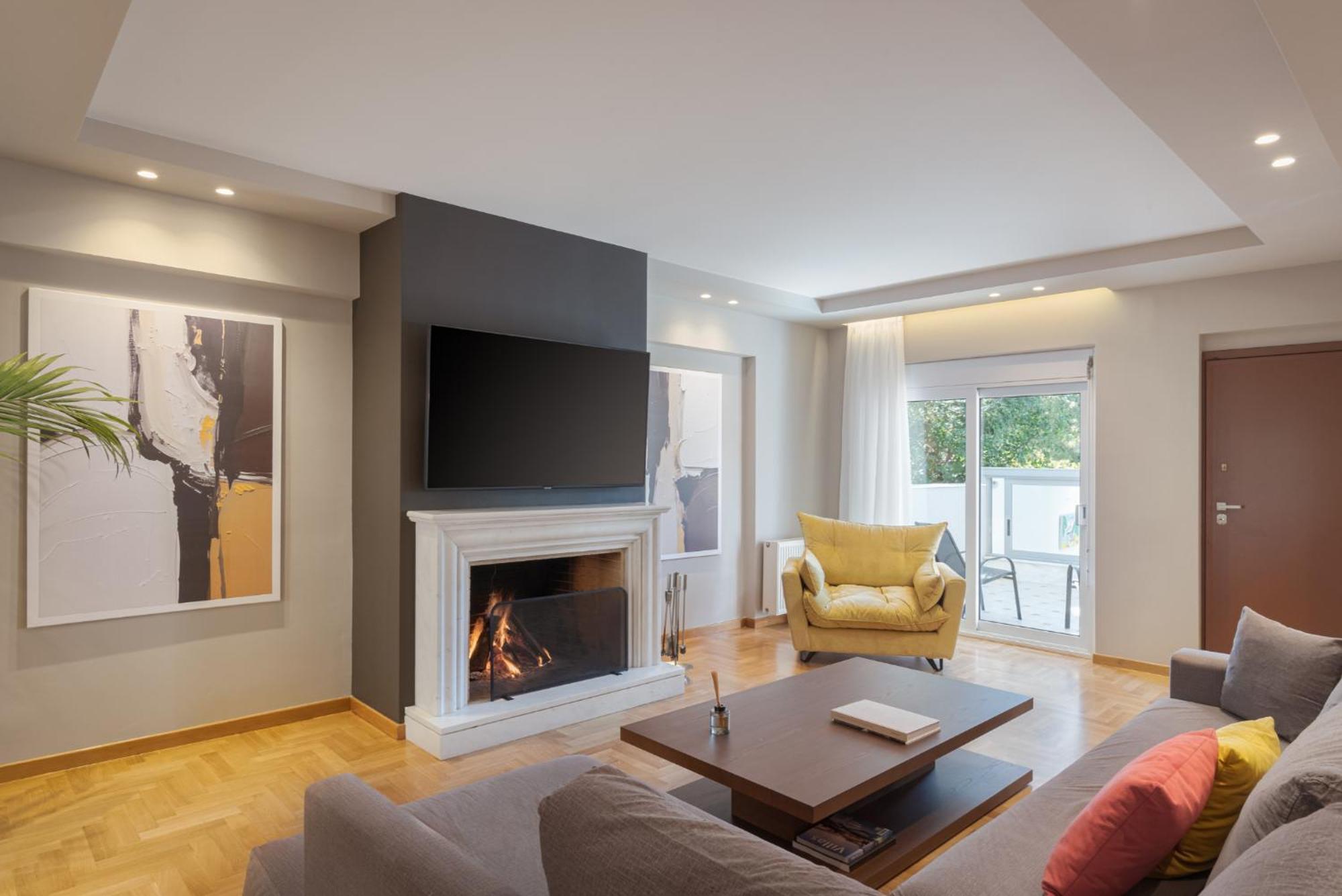 Athenian Grand Riviera Villa Bagian luar foto