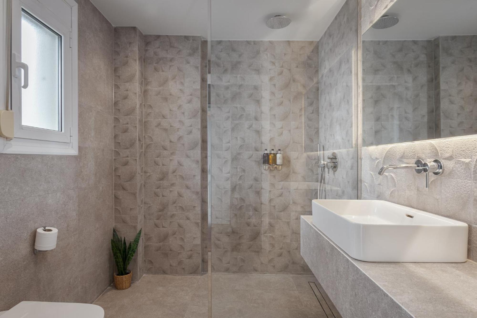 Athenian Grand Riviera Villa Bagian luar foto